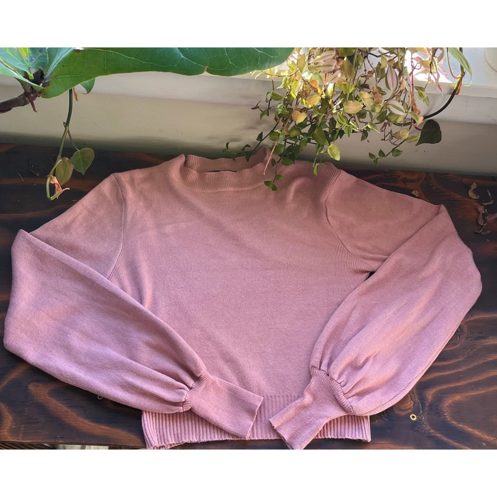 Sweater Top - Picture 1 of 1